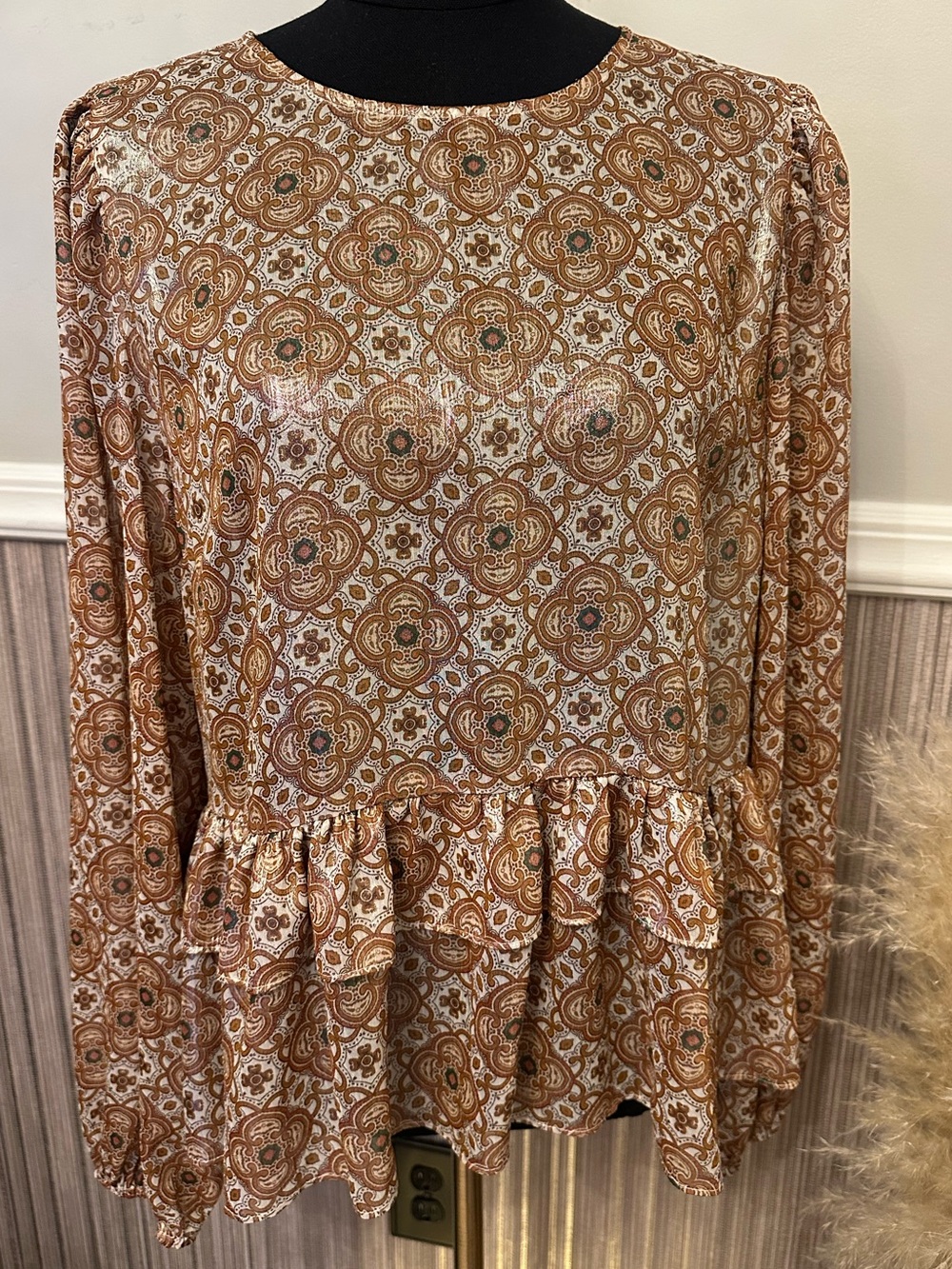 Ryegrass Shimmer Medallion Print Peplum Blouse Size XL